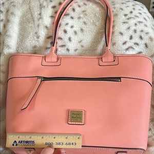Dooney & Bourke Top handle leather bag